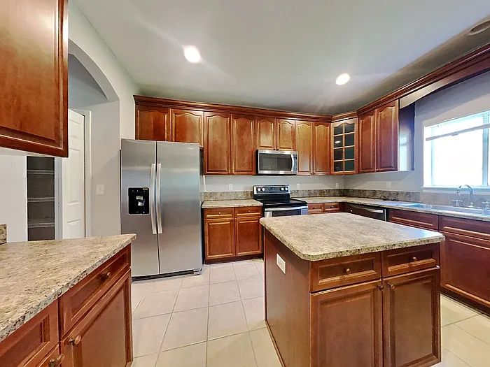 925 Indian River Rd — Photo 5