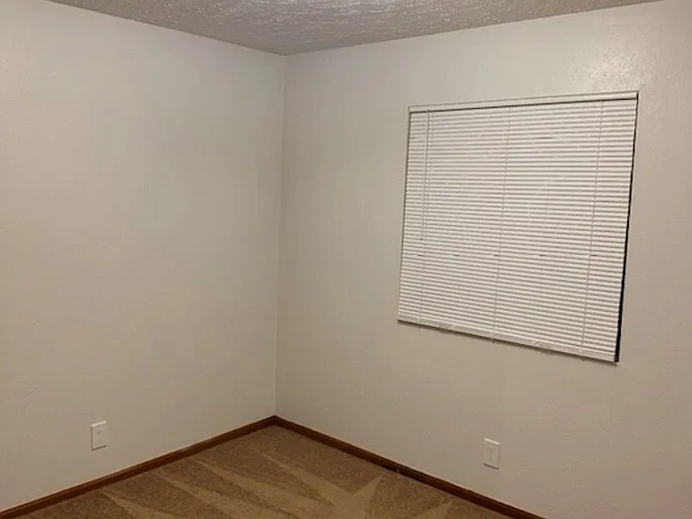 4915 Huntington Ave #2 — Photo 10