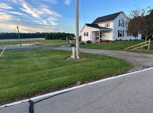 26388 Flory Rd, Defiance, OH 43512