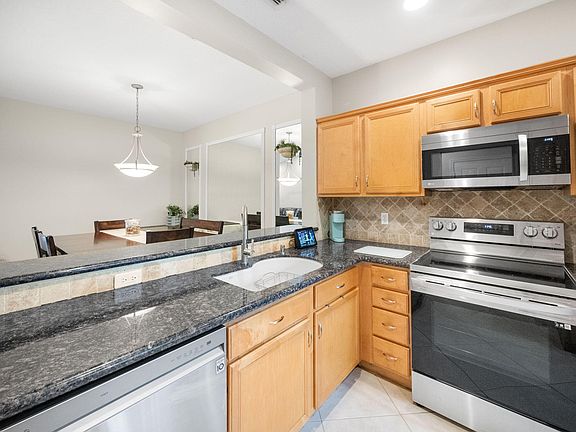 2nd image of 6448 Park Lake Circle