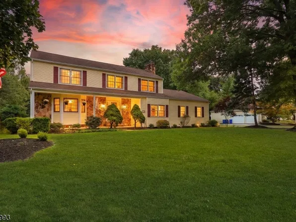 3 Ivy Ln, Hillsborough Twp., NJ 08844