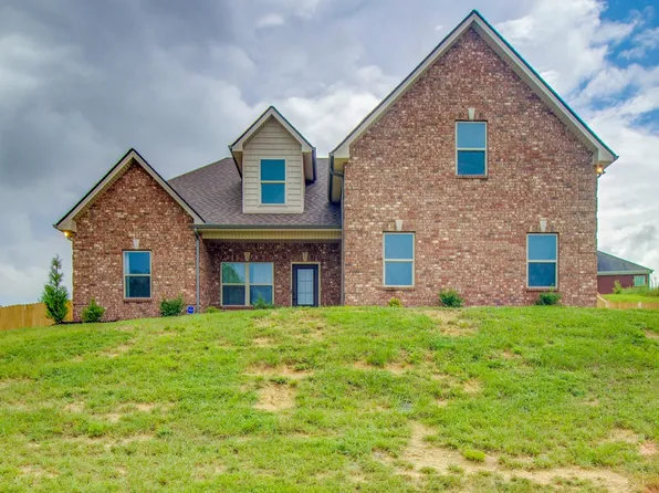 105 Rush Creek Ct, Woodbury, TN 37190