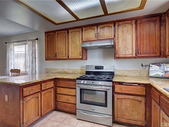 2nd image of 4720 5th St