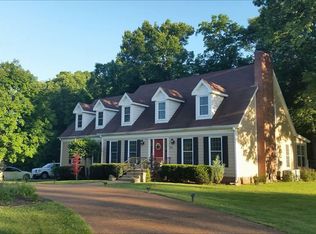 1614 Gloucester Dr, Lebanon, TN 37087