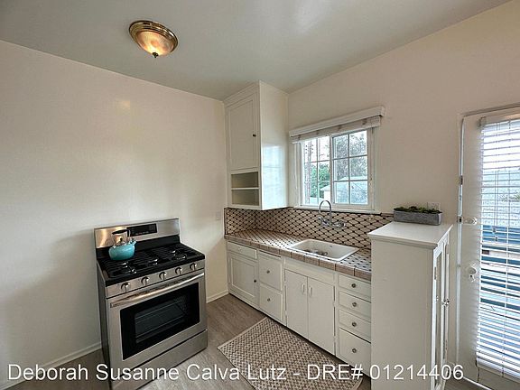 4th image of 1110 Brent Ave #1110