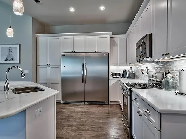 989 Forest Shore Dr — Photo 6
