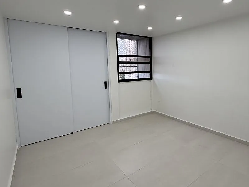 3 bed, 2.0 bath, 1549 sqft, $3,000 — Photo 3