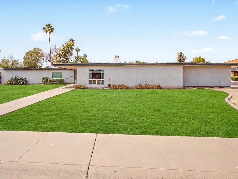 2800 S Bala Dr — Photo 2