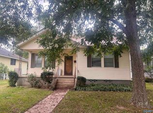 902 Agricola Ave, Gadsden, AL 35903