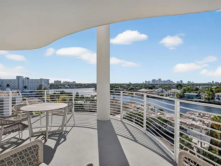 612 Bayshore Dr #702 — Photo 14