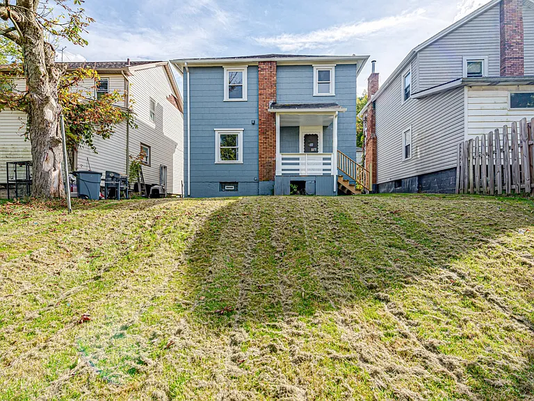 1120 Wade St — Photo 9