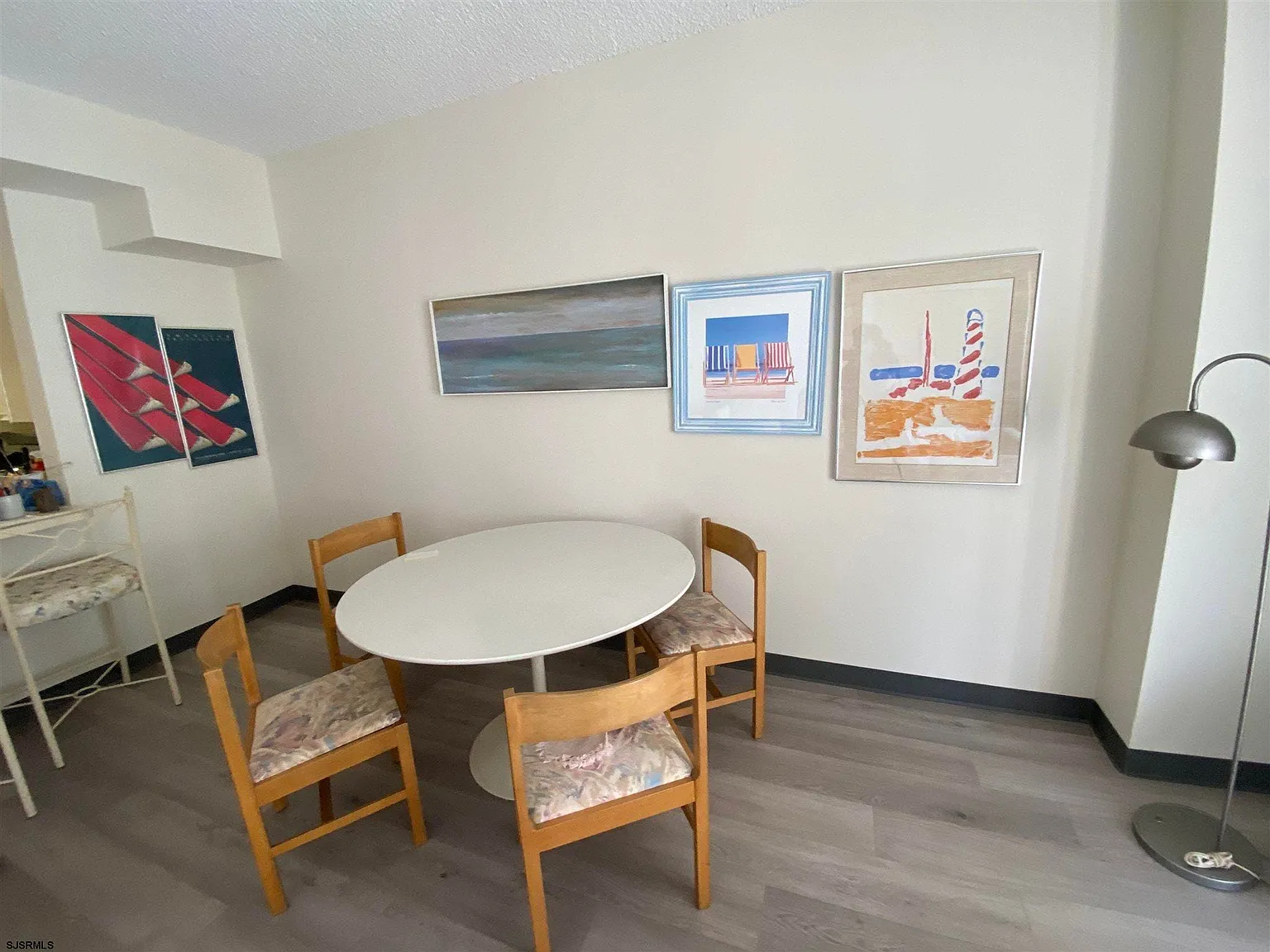 1 bed, 1.5 bath, $1,400 — Photo 3
