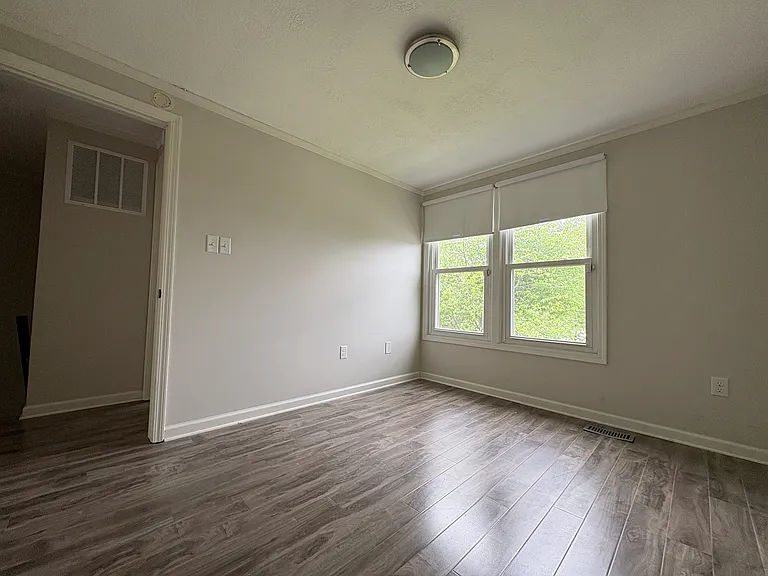 6613 Haydown Ct — Photo 11