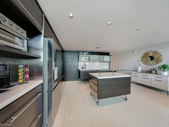 5th image of 6000 Collins Ave APT 118