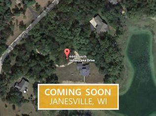 4449 S Indian Lake Dr, Janesville, WI 53548