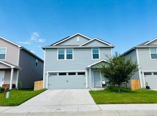 2923 Henry Garrett Rd, Dallas, TX 75212