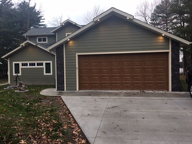 1st image of 4582 Brockhaus Ln