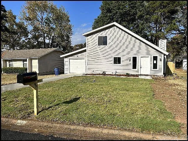 16 Kingspark Dr — Photo 1