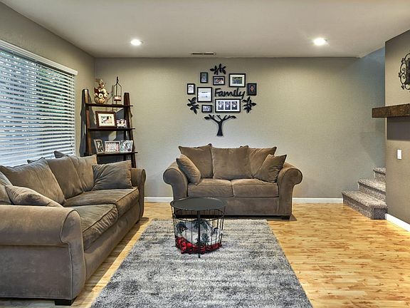 5th image of 124 Kenbrook Cir