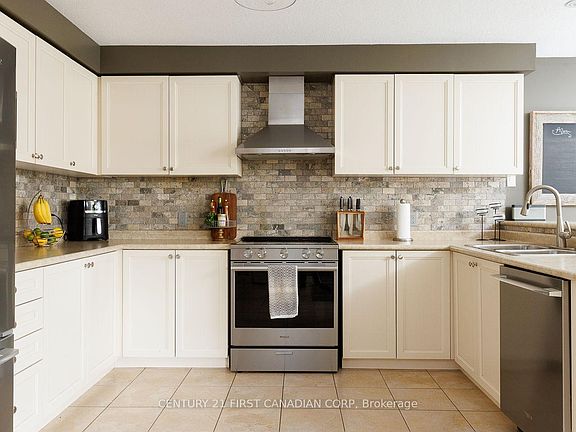 2nd image of 2459 Asima Dr