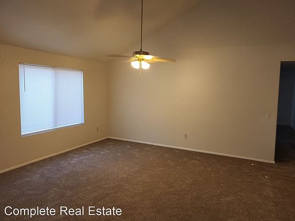 3rd image of 24399 Gitano Dr