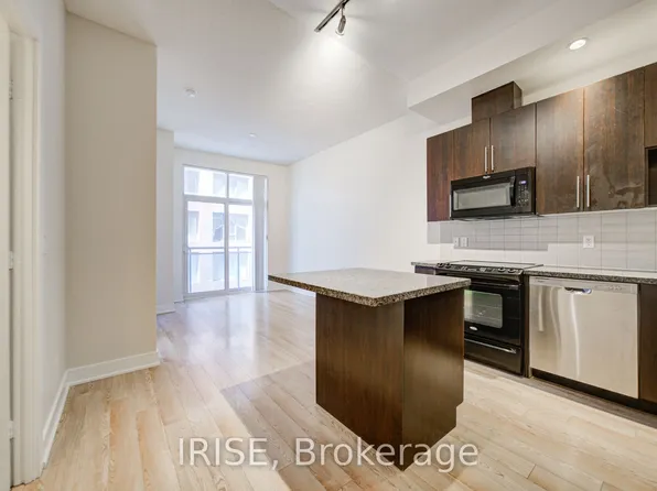 28 Linden St, Toronto, ON