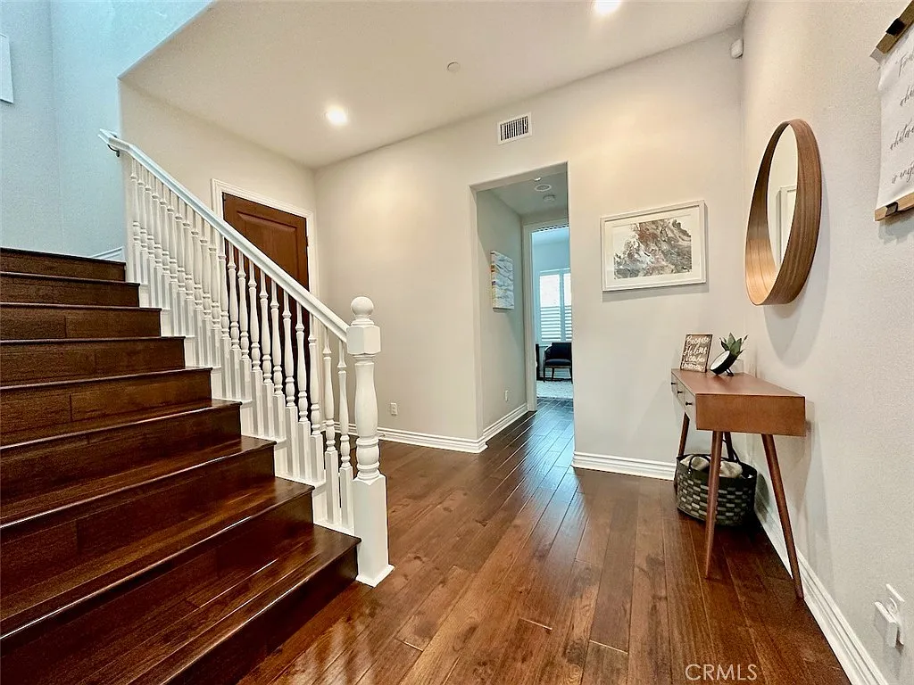 5 bed, 5.5 bath, 3112 sqft, $7,000 — Photo 3
