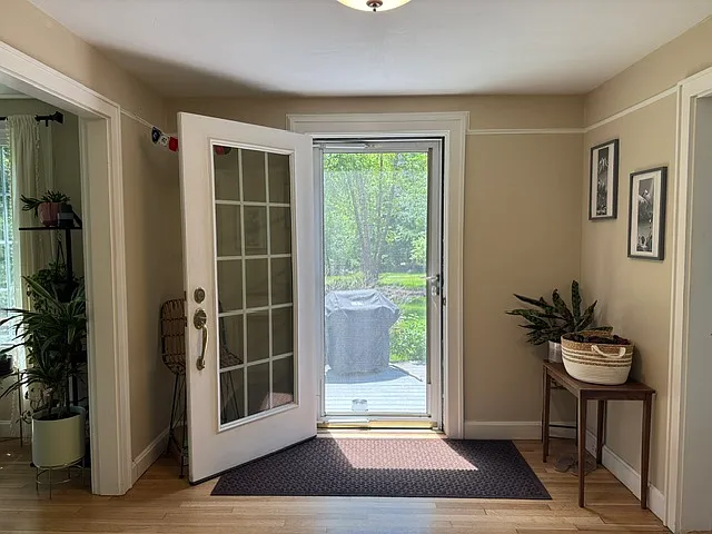 180 Washington Rd — Photo 17
