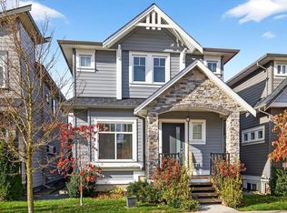 73 172nd St, Surrey, BC V3Z9R2