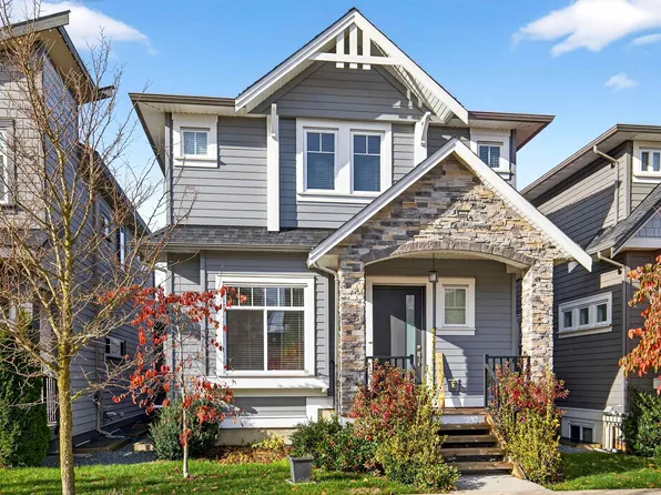 73 172nd St, Surrey, BC V3Z 9R2