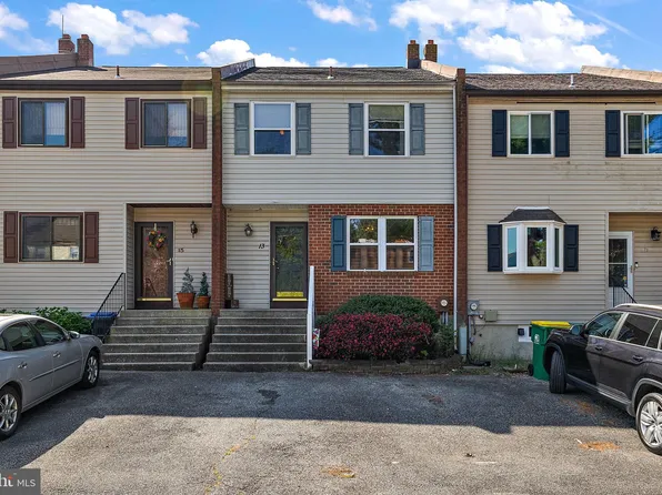 13 Cartier Ct, Newark, DE 19711