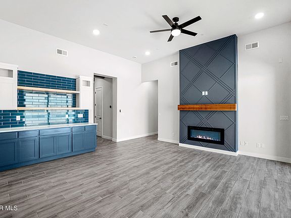 4th image of 12700 Hants Cir