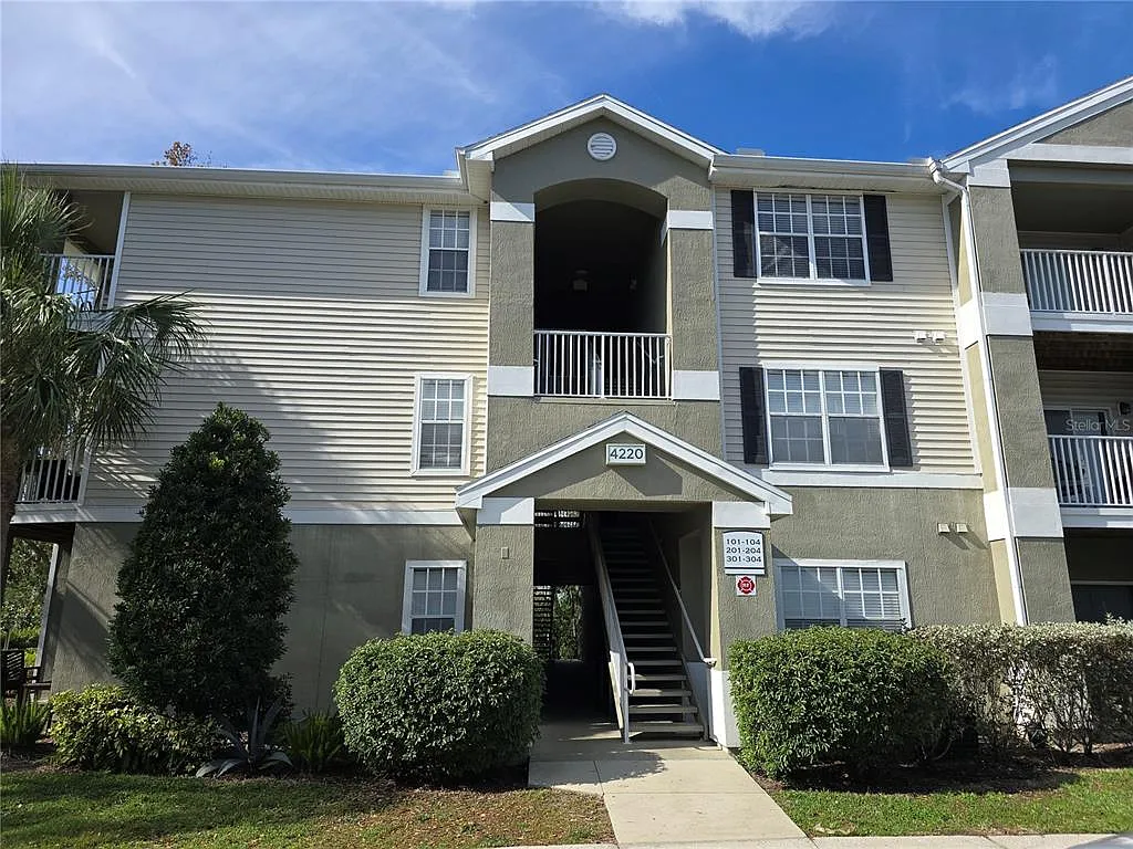 1 bed, 1.0 bath, 618 sqft, $1,275 — Photo 1