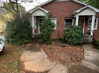 110 N Thompson St, Shelby, NC 28150