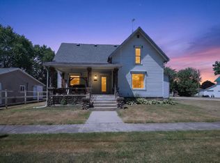 204 S Hodges Dr, Perrinton, MI 48871