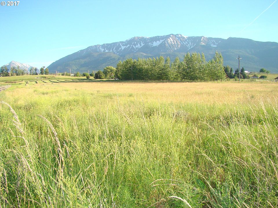 2nd image of Meadowbrook Ests
