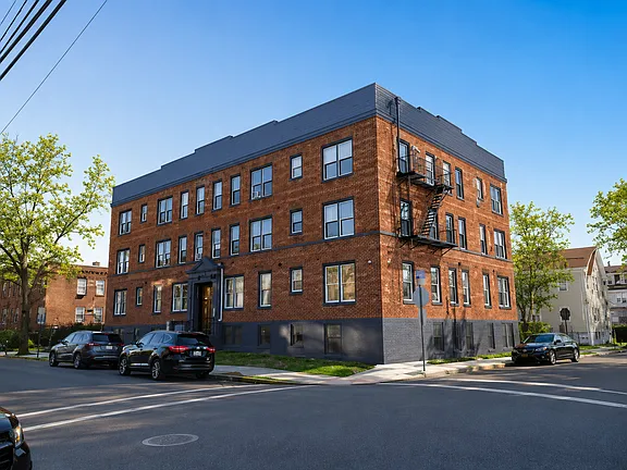 2 Bedrooms at 175 Munn Ave #302, Irvington NJ — photo 6