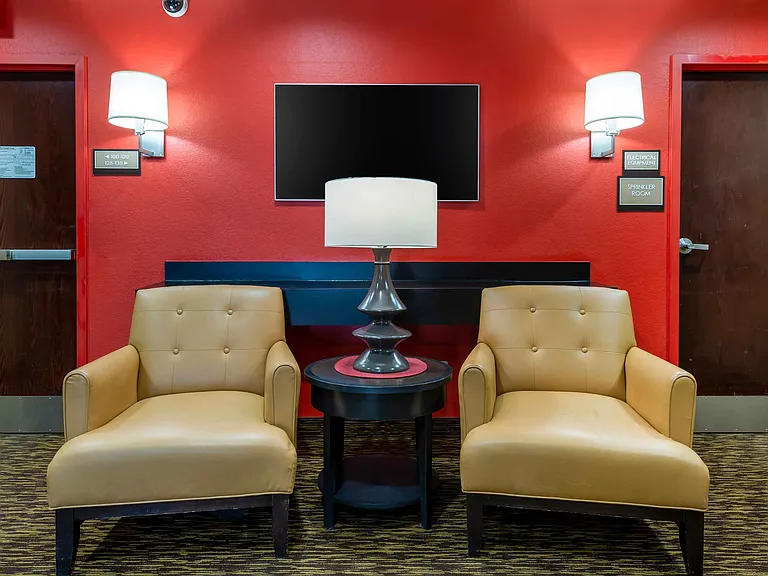 Lobby and Guest Check-in