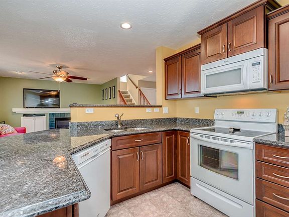4th image of 1676 Trace Dr