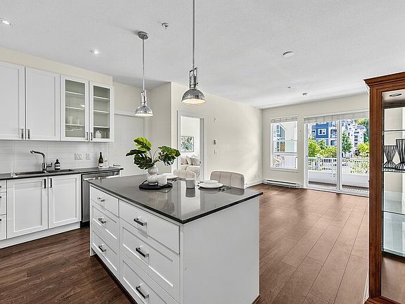 2nd image of 16398 64th Ave #202