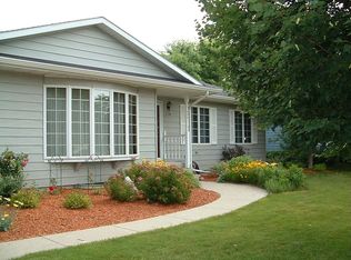 134 Stacy Cir, Waconia, MN 55387