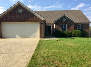 3064 Town Branch Rd, Lexington, KY 40511