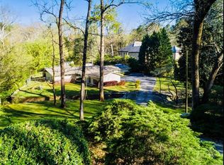 665 Londonberry Rd NW, Sandy Springs, GA 30327