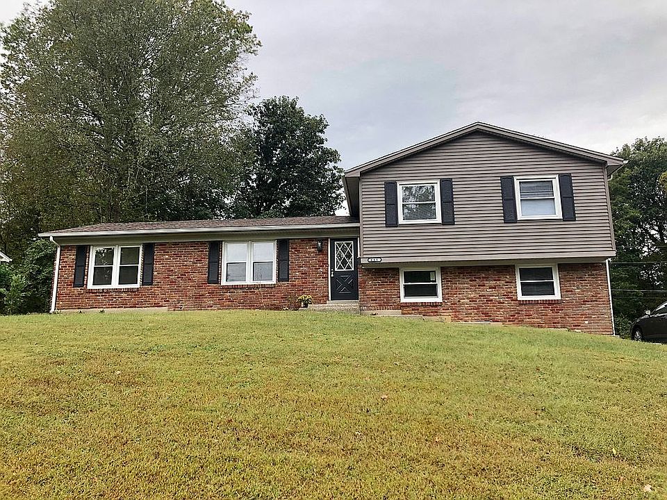 1st image of 414 College Park Dr