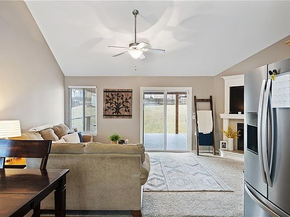 2nd image of 1702 Debrah Dr