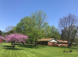 105 Knollwood Dr, Troy, OH 45373