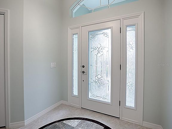 3rd image of 2351 Graves Pl