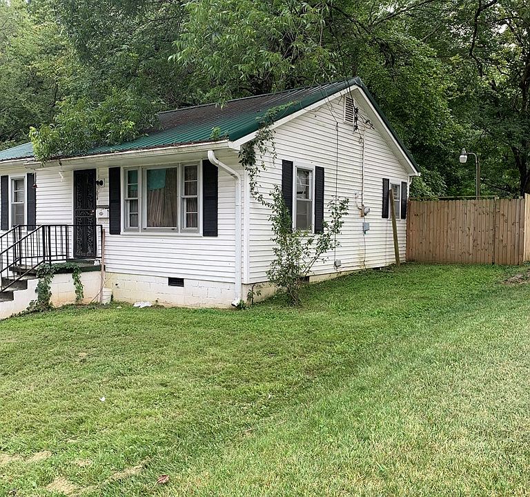 2nd image of 304 Corbin St