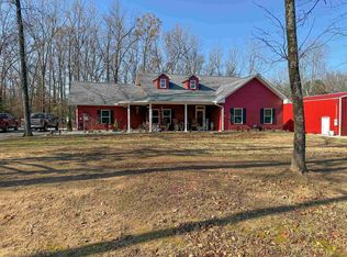 206 N Grover Ave, Mountain View, AR 72560