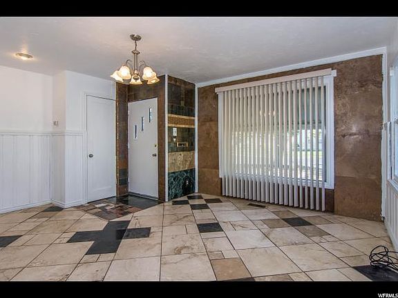 3rd image of 1087 S Remington Way